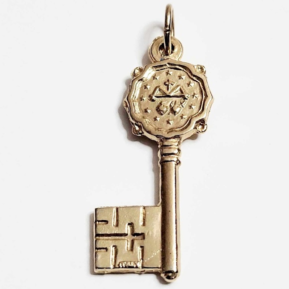 Vintage Italy Gold Medal Key Shaped Miraculous Key Charm Pendant - Picture 5 of 5
